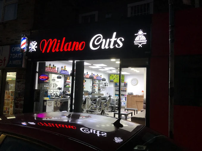 Milanos